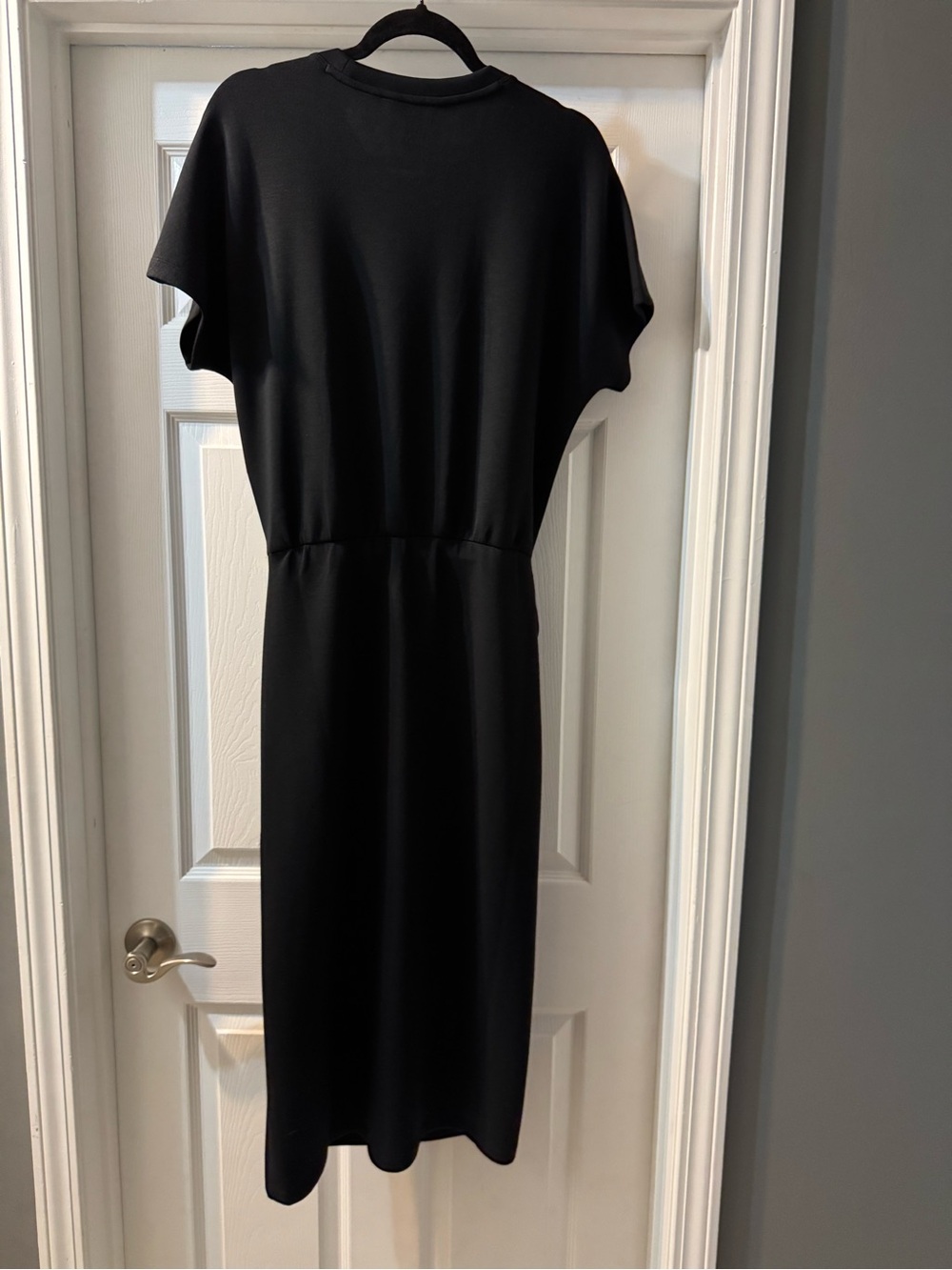 SPANX Black Short-Sleeve Midi Dress with Waist Tie - Picture 2 of 3